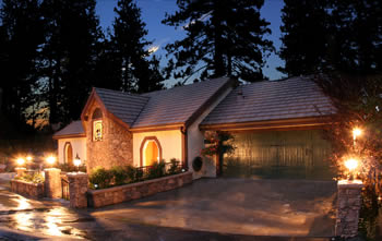 Lake front home living room.